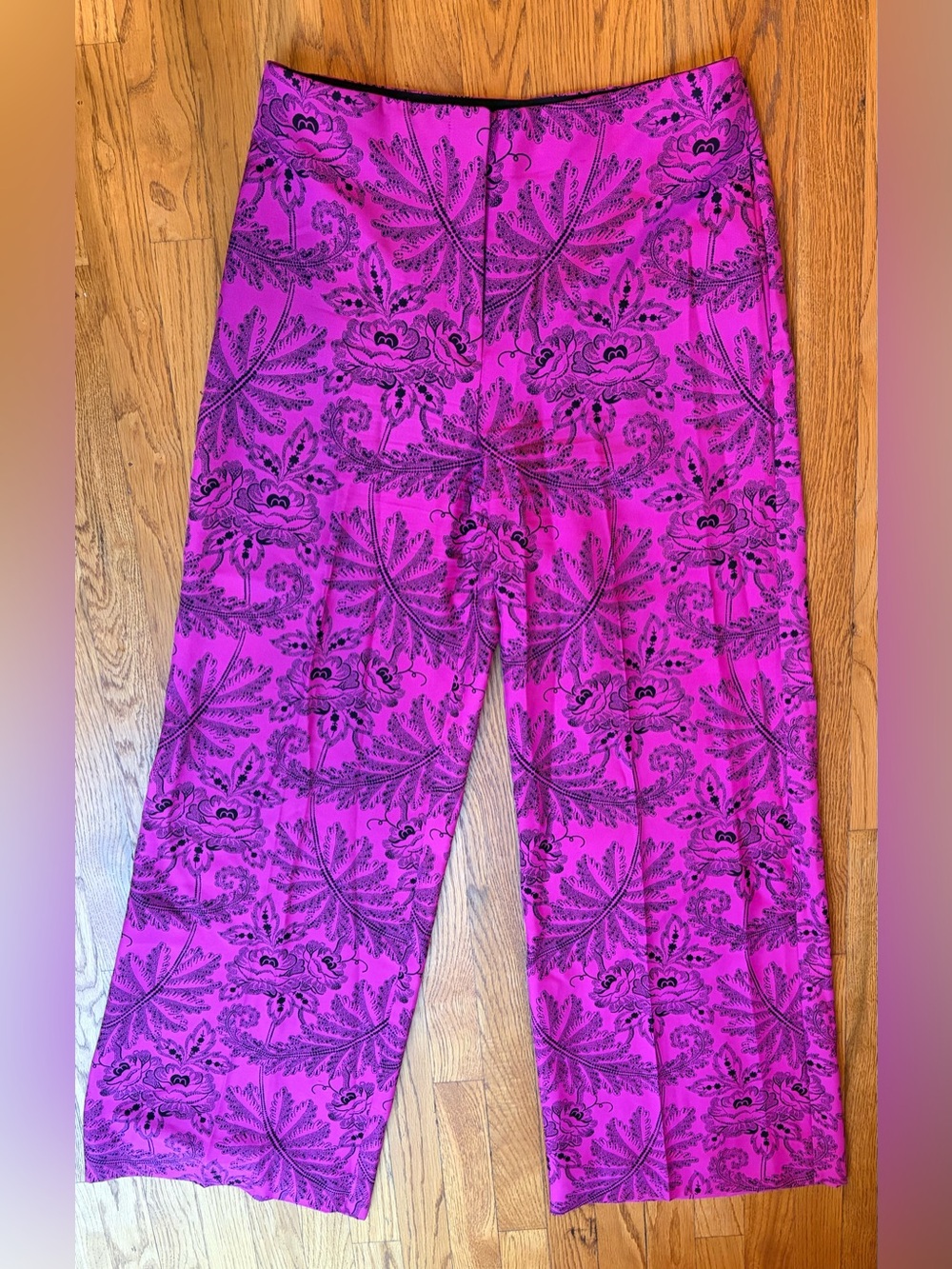 DVF Diane von Furstenberg 100% Silk Pants 12 Large Pink Black Floral Wide Leg
